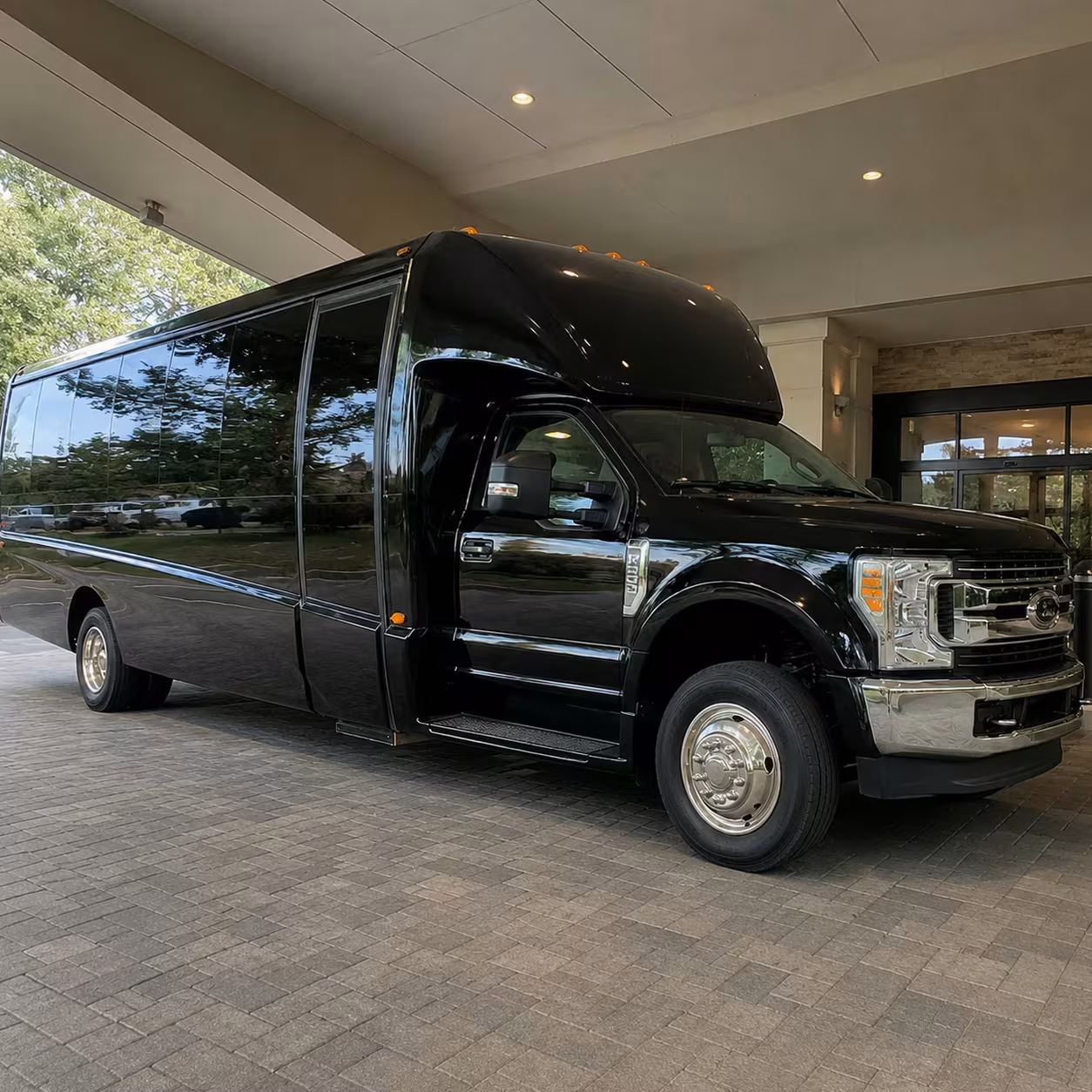 18 passenger minibus