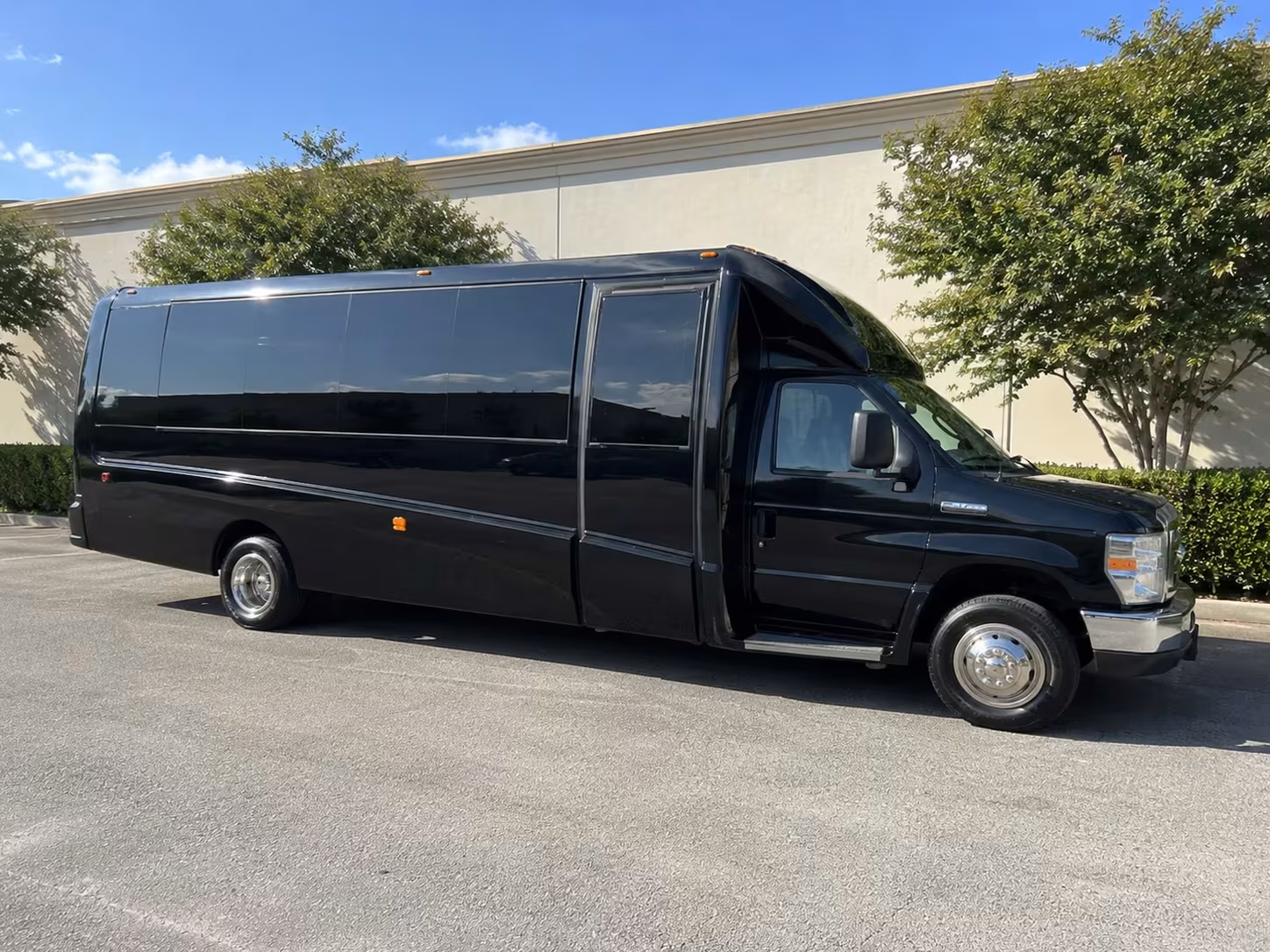 bridal party bus rentals in vista for your wedding day