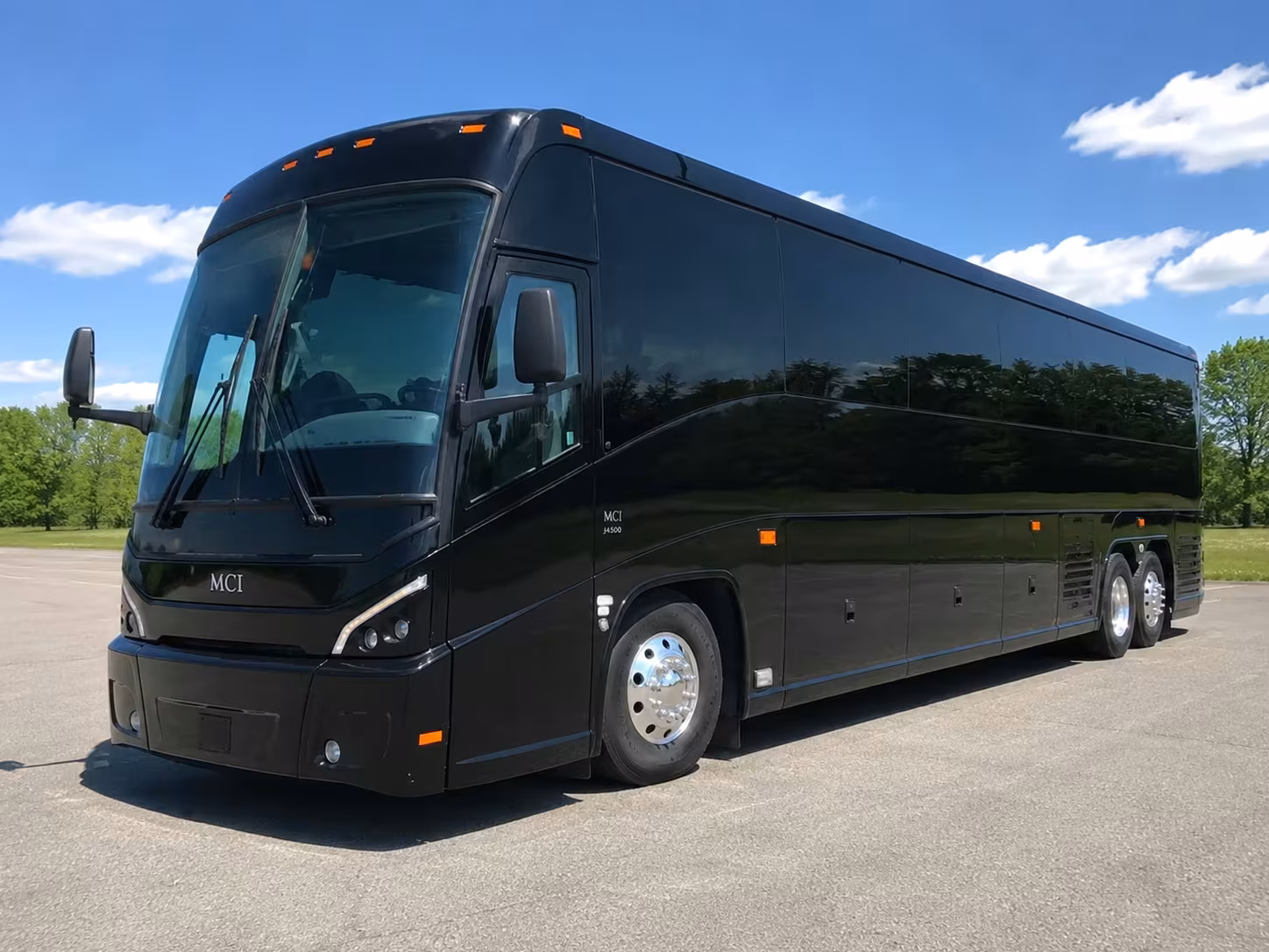 corporate and employee shuttle buses in vista