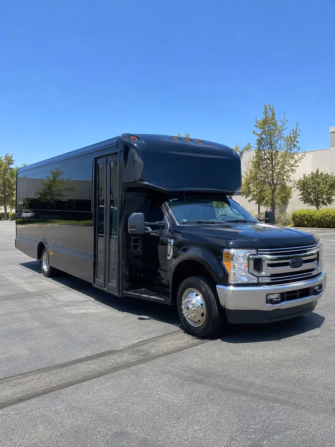 vista prom party bus rentals for carlsbad resort venues